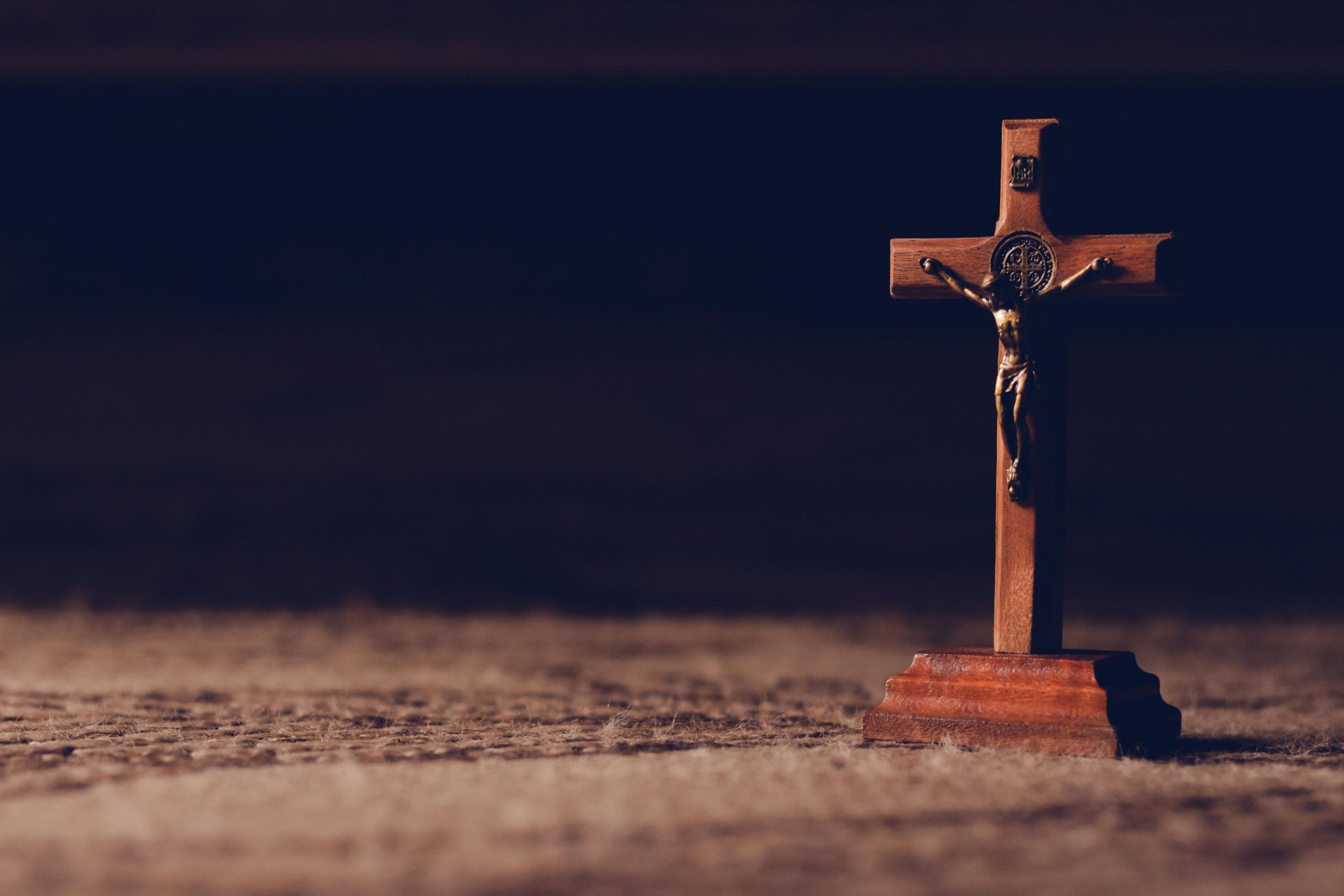 A small statue of Jesus on the cross | Image Source: Pexels